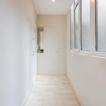 Views On Ghirlandina In The Heart Of Motorvalley Apartman